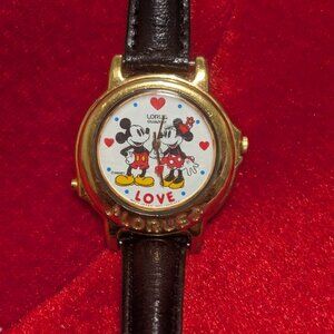 Vintage Lorus Mickey & Minnie Mouse Musical Watch - V421-0020 - Gold Tone - WORK